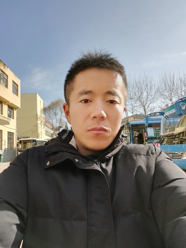 孤独的云的第一张照片--麟游残疾人相亲网